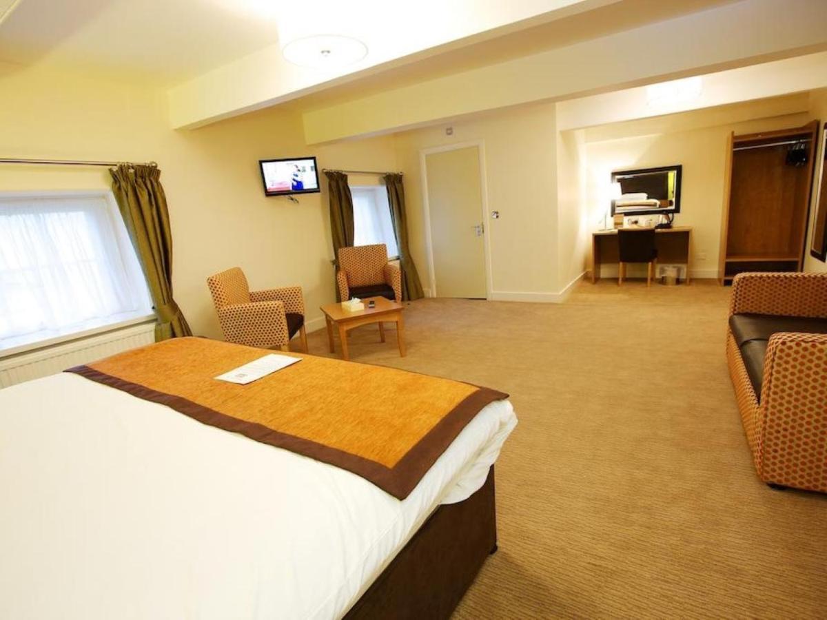 Lord Nelson Hotel Pembroke Eksteriør billede