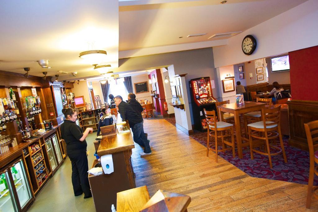 Lord Nelson Hotel Pembroke Eksteriør billede