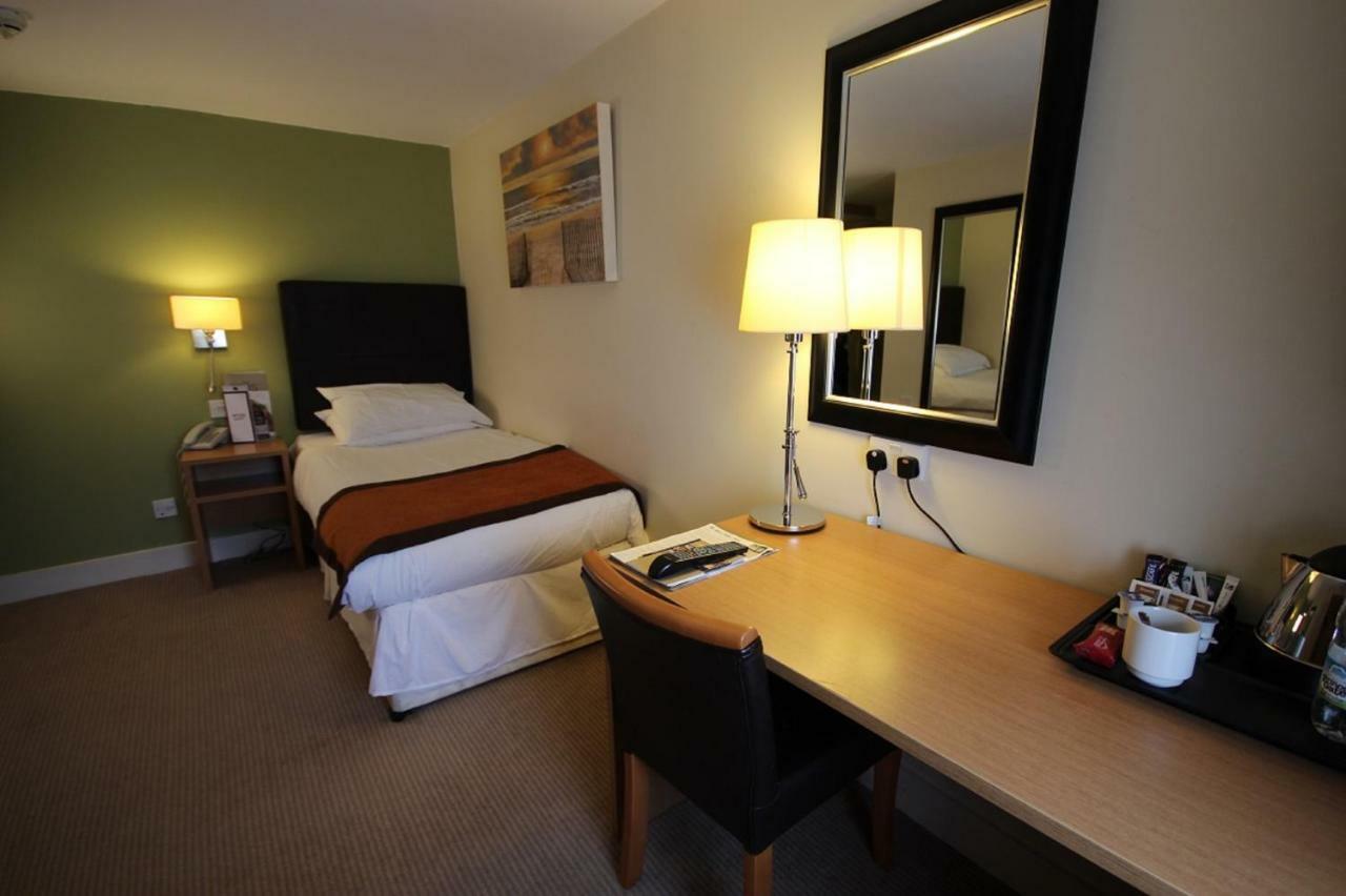 Lord Nelson Hotel Pembroke Eksteriør billede